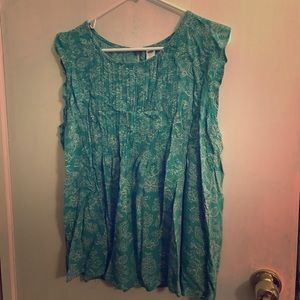 Women’s Old Navy XL Top!